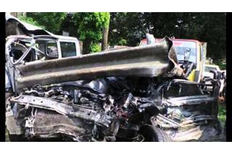  INFO LALU LINTAS: Kecelakan Kendaraan di Tol Pondok Indah-Cikunir